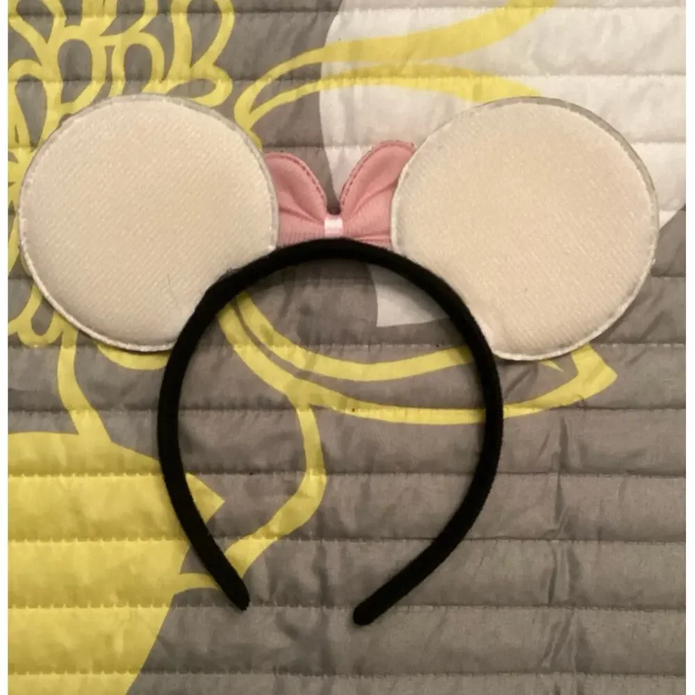 NWOT Disney Minnie Mouse pink bow silver ears lightweight headband